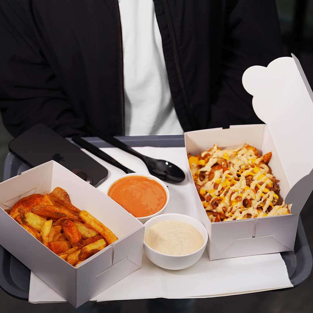 share agency qatar never more